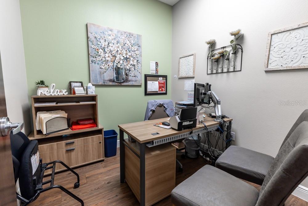 Image 20 of 53 For 809 County Road 466  202c