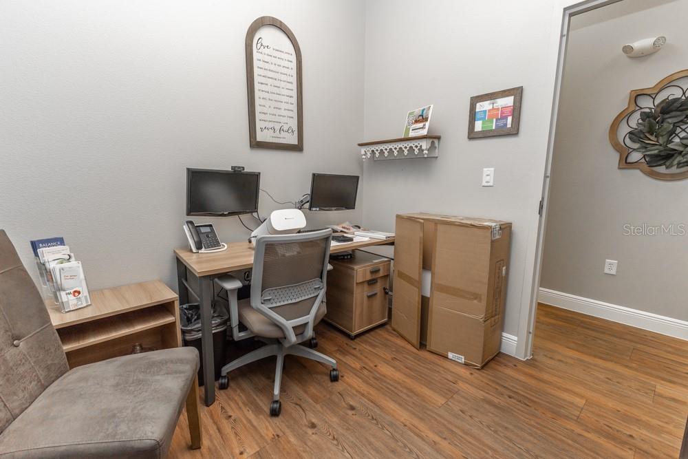 Image 49 of 53 For 809 County Road 466  202c