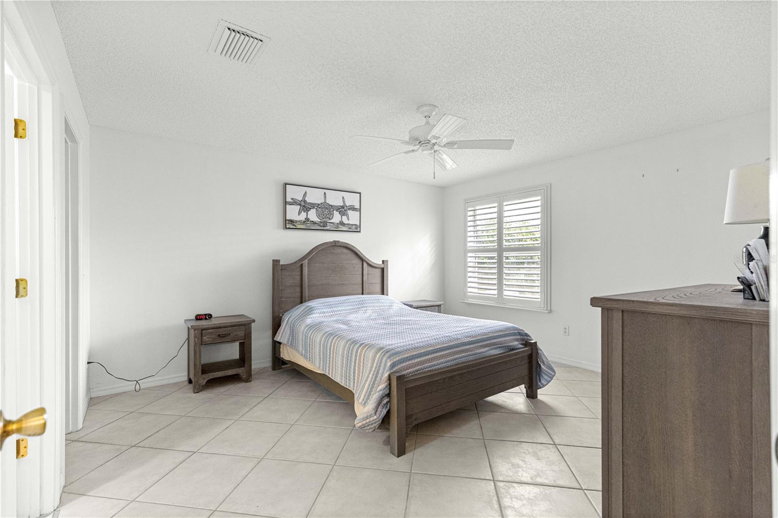 Image 17 of 24 For 1819 Captiva Court