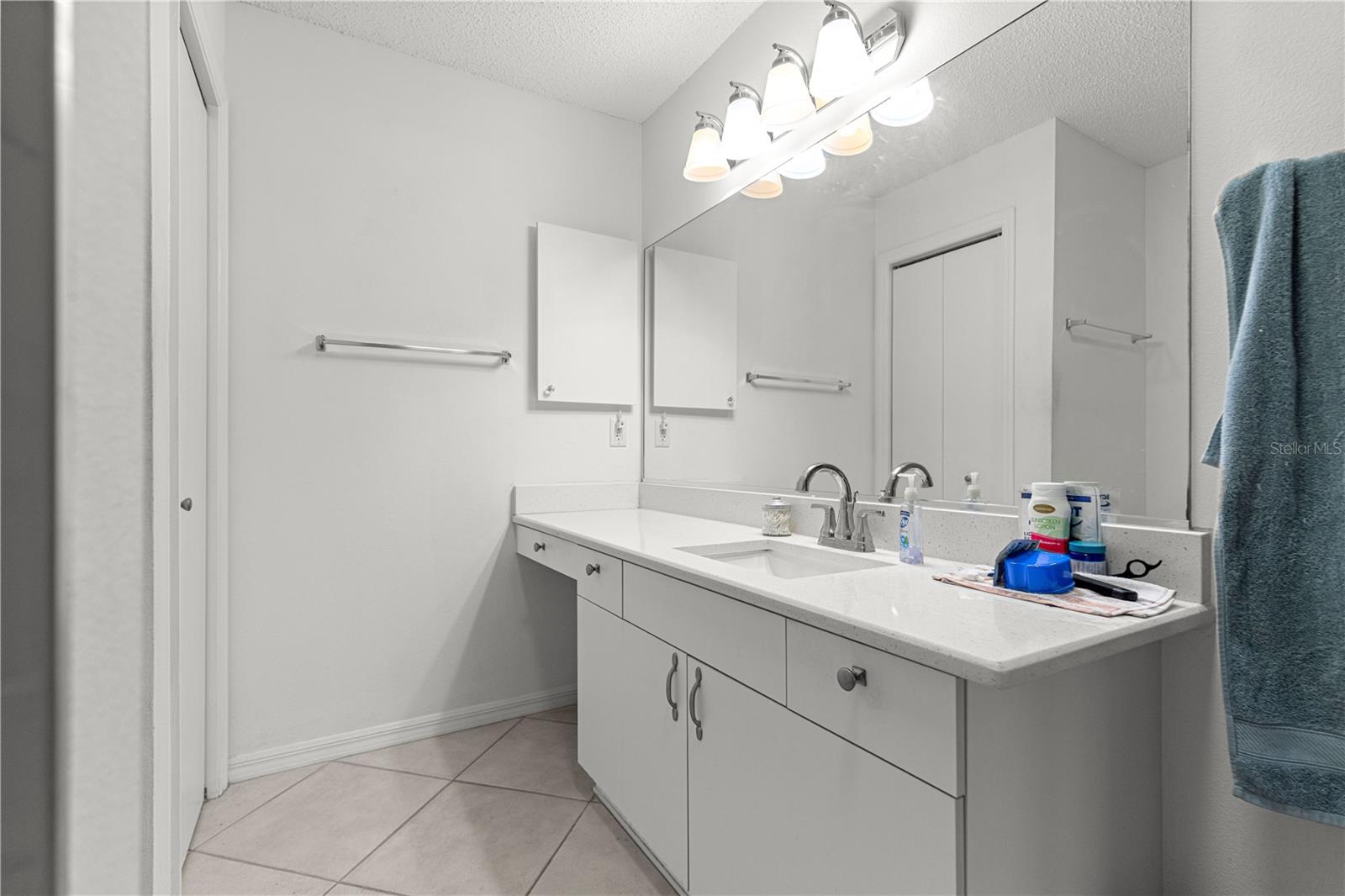 Image 21 of 24 For 1819 Captiva Court