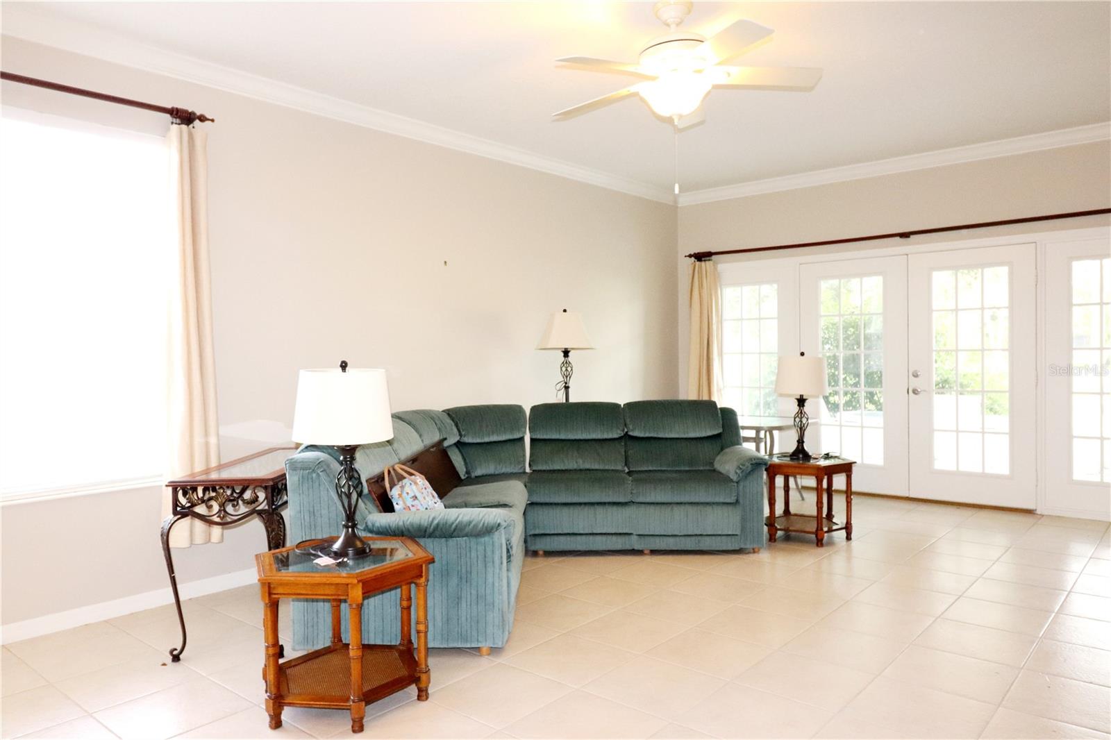 Image 4 of 36 For 5532 Sir Churchill Drive