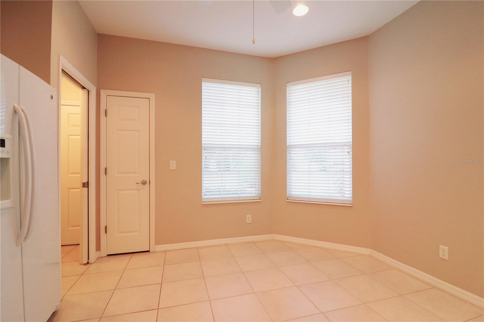 Image 8 of 36 For 5532 Sir Churchill Drive