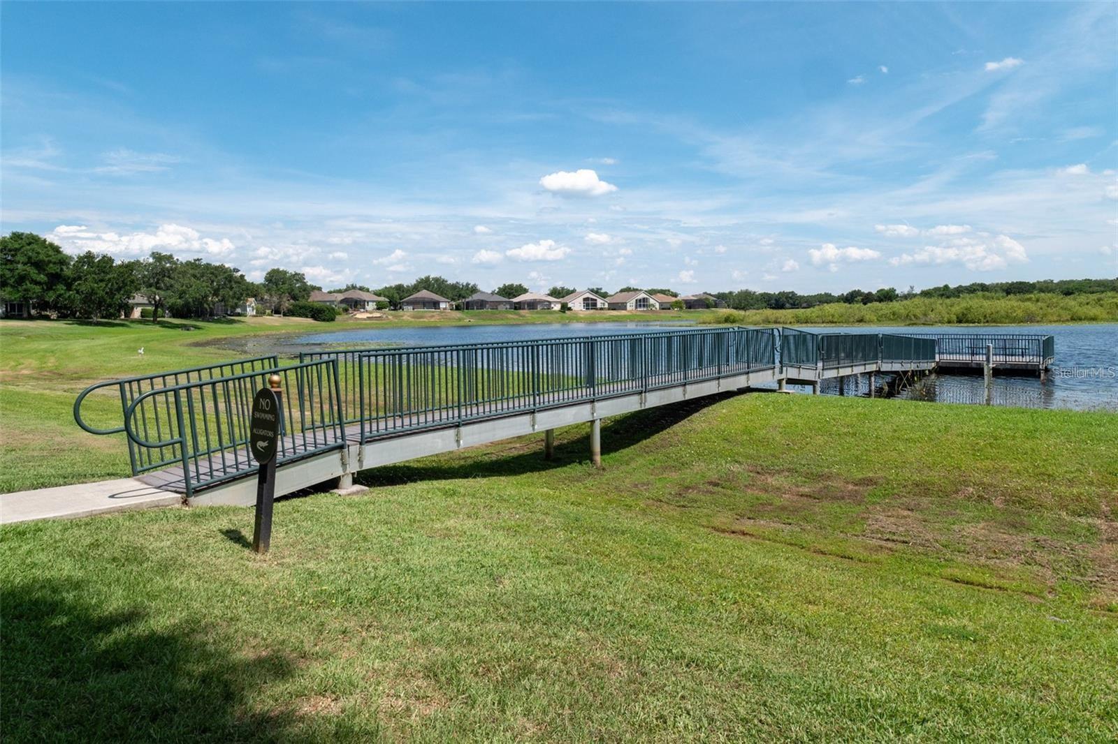 Image 44 of 52 For 196 Wimbledon Circle