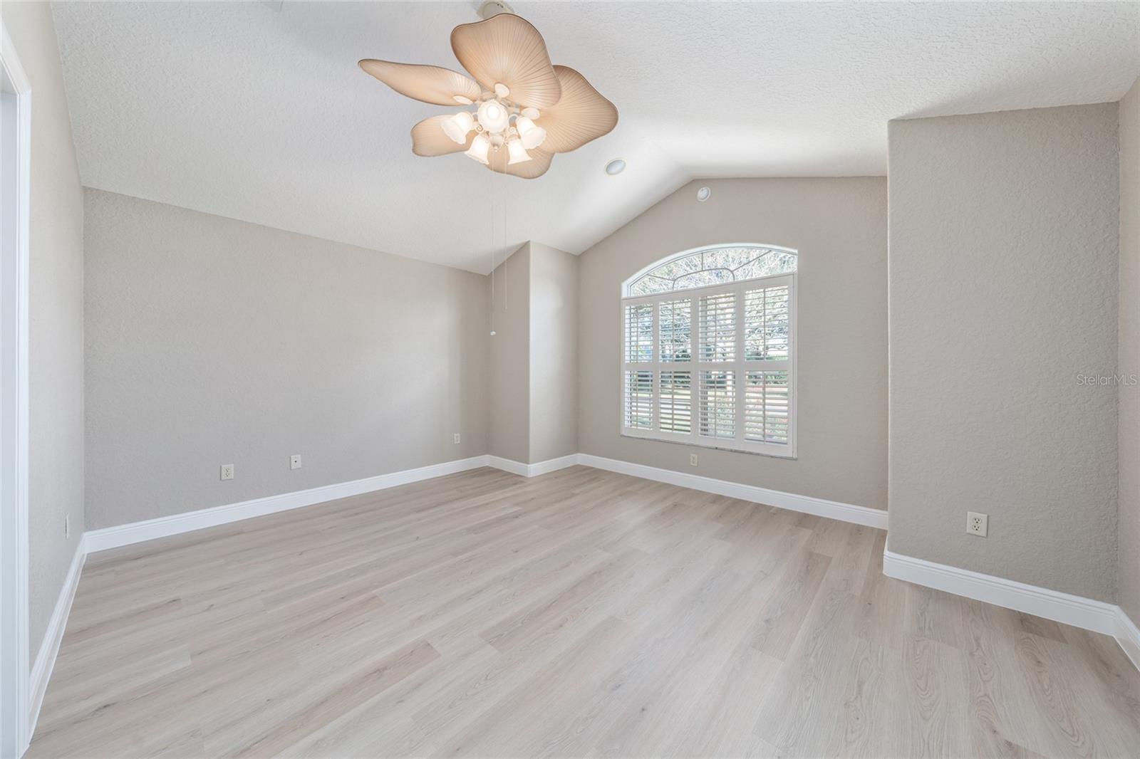 Image 16 of 45 For 1587 Hartsville Trail