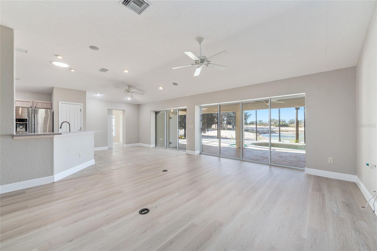 Image 27 of 45 For 1587 Hartsville Trail