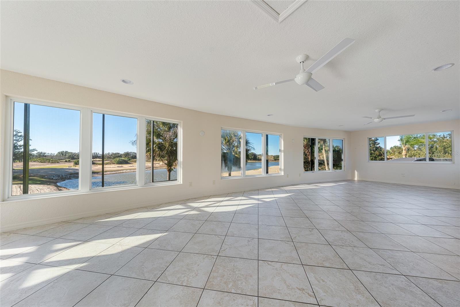 Image 32 of 45 For 1587 Hartsville Trail