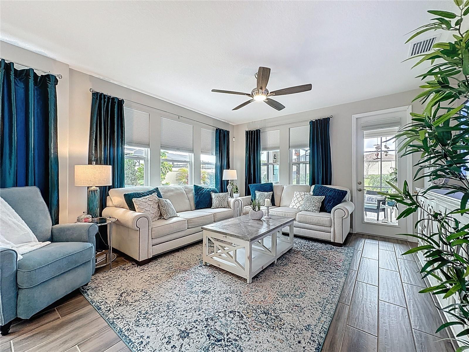 Image 15 of 58 For 422 Alcove Drive