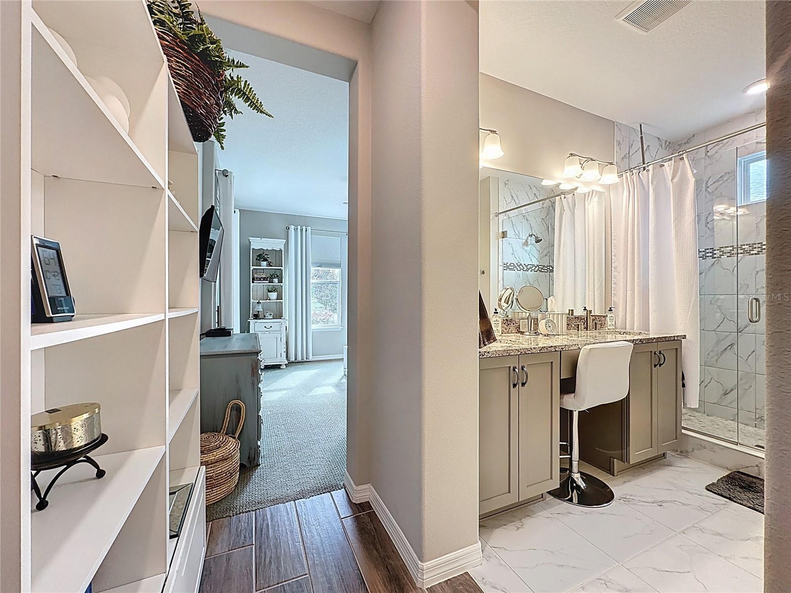 Image 22 of 58 For 422 Alcove Drive