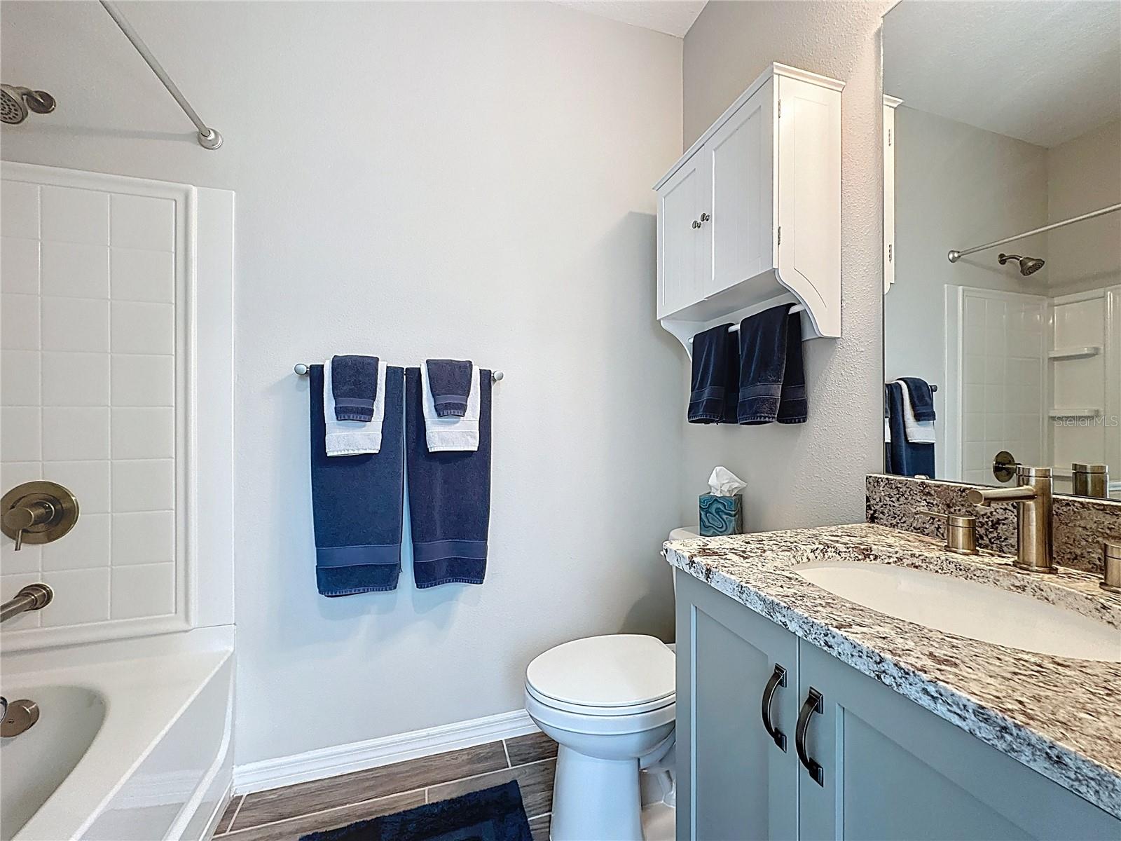 Image 28 of 58 For 422 Alcove Drive