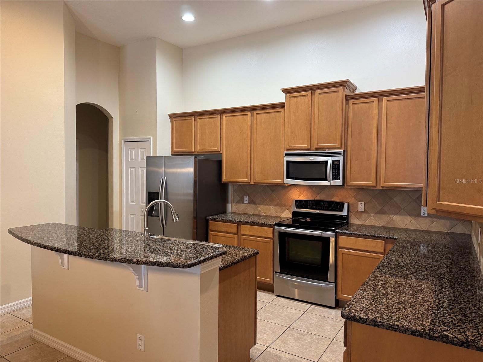 Image 14 of 46 For 1923 Jean Marie Drive