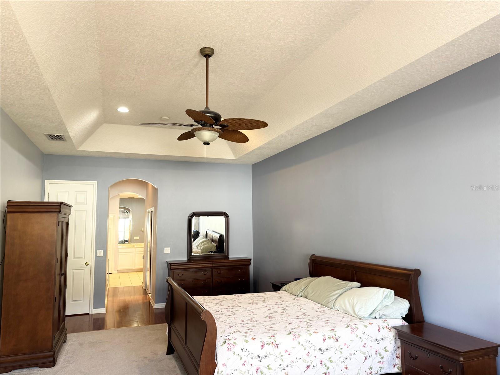 Image 22 of 46 For 1923 Jean Marie Drive