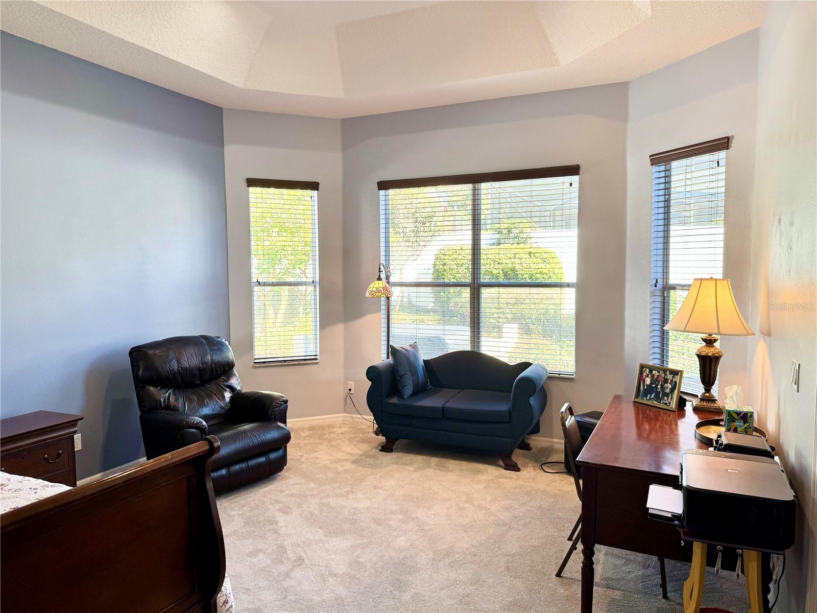 Image 23 of 46 For 1923 Jean Marie Drive