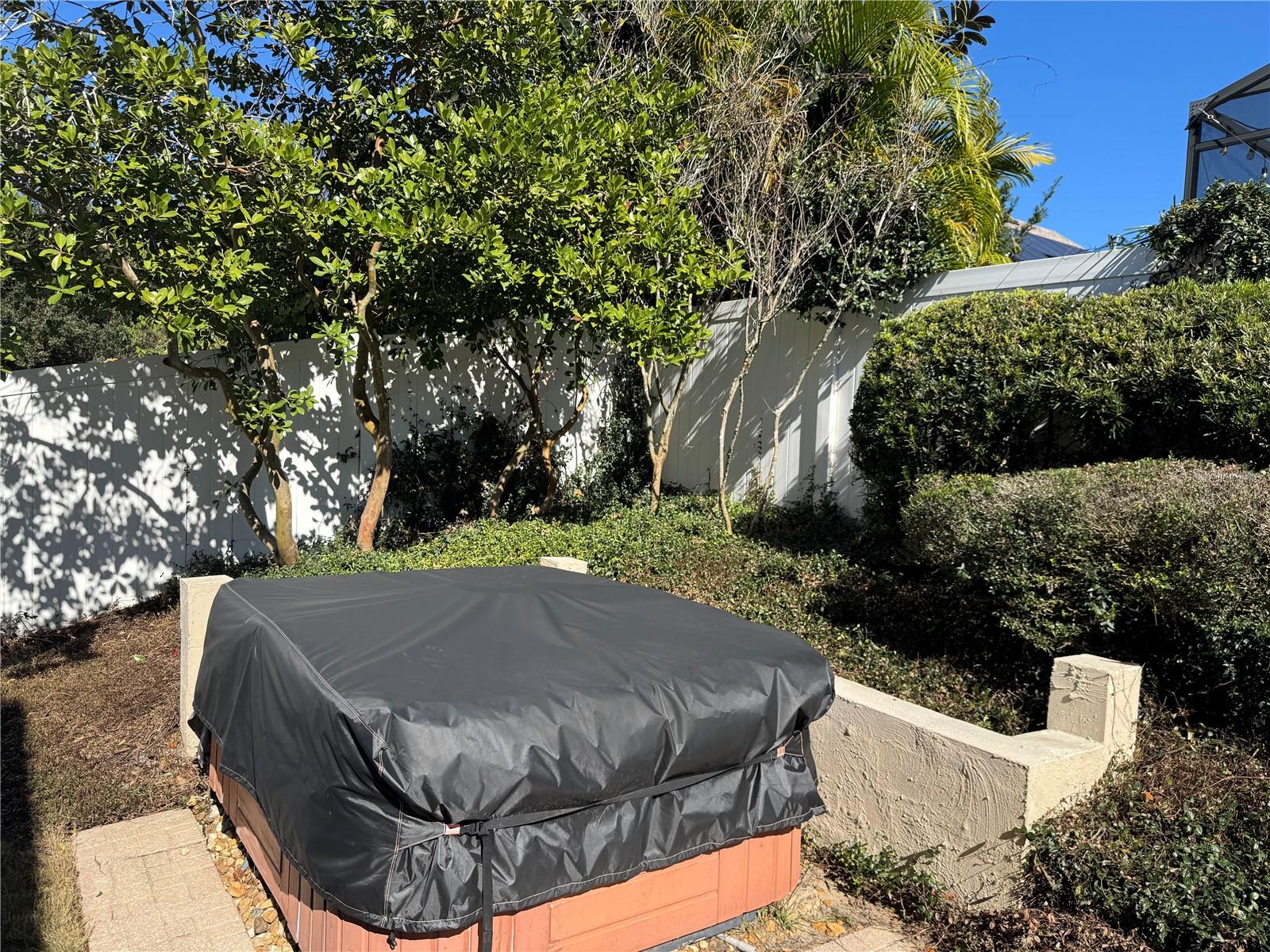 Image 38 of 46 For 1923 Jean Marie Drive