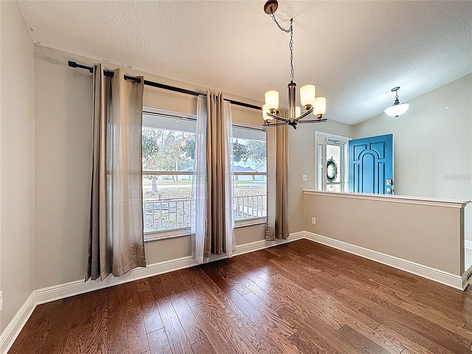 Image 18 of 40 For 917 Marquee Drive