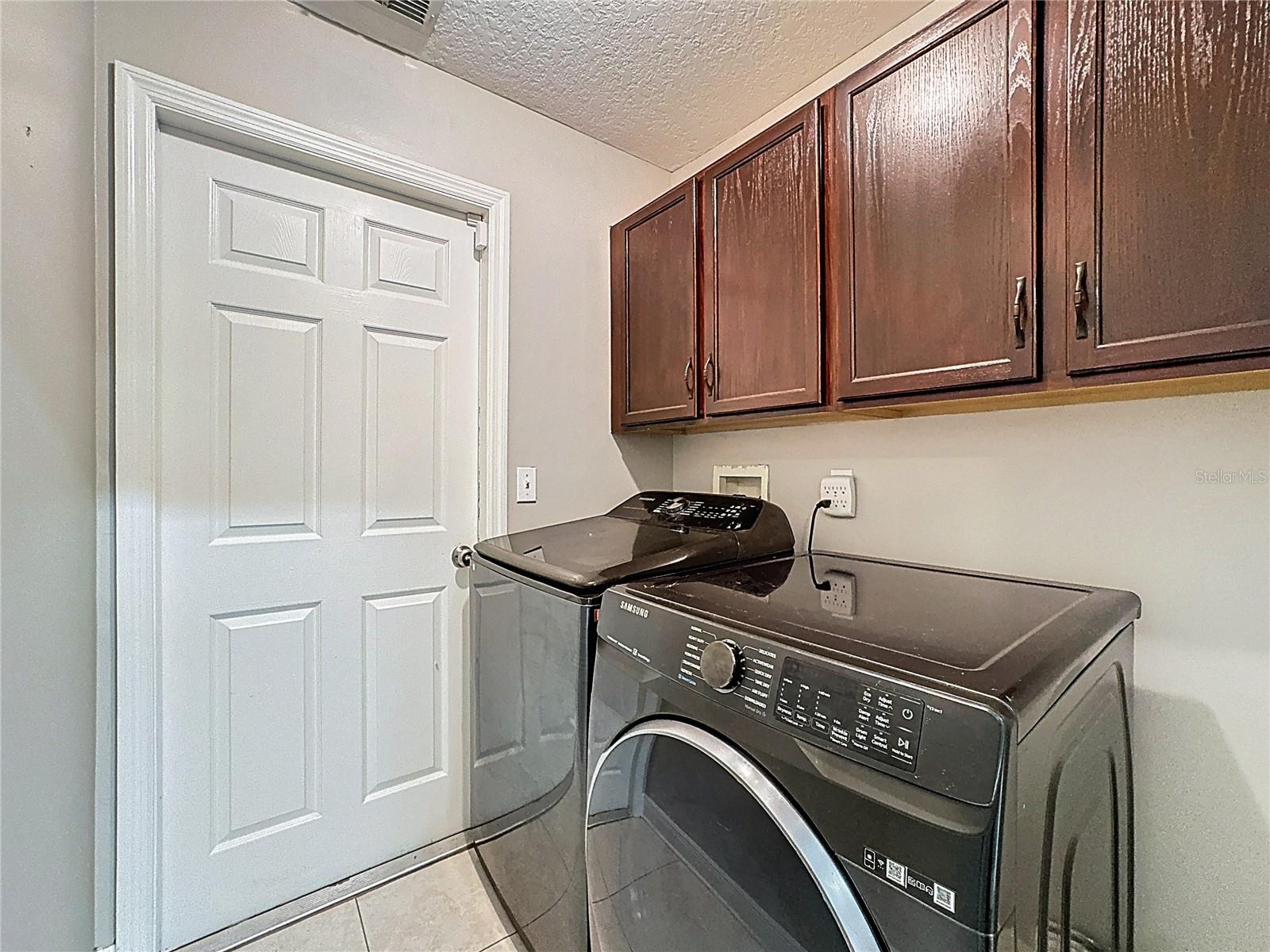 Image 21 of 40 For 917 Marquee Drive