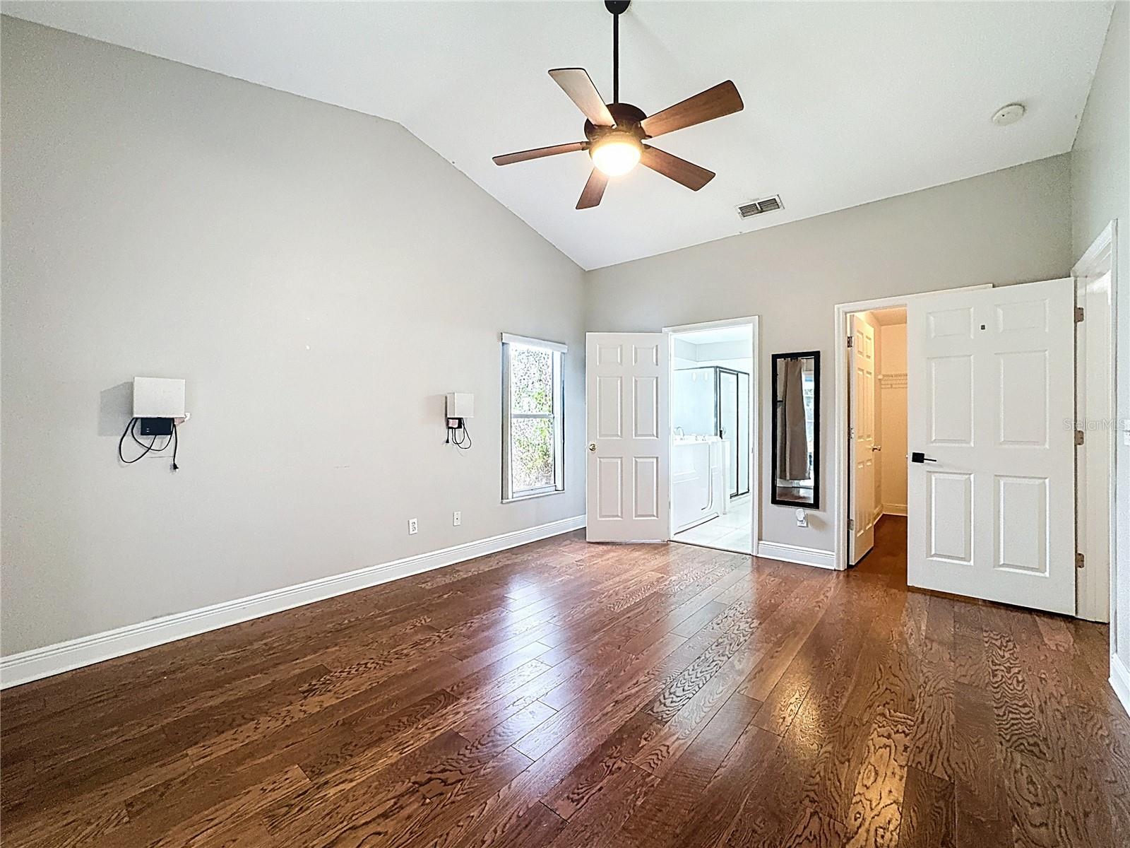 Image 27 of 40 For 917 Marquee Drive