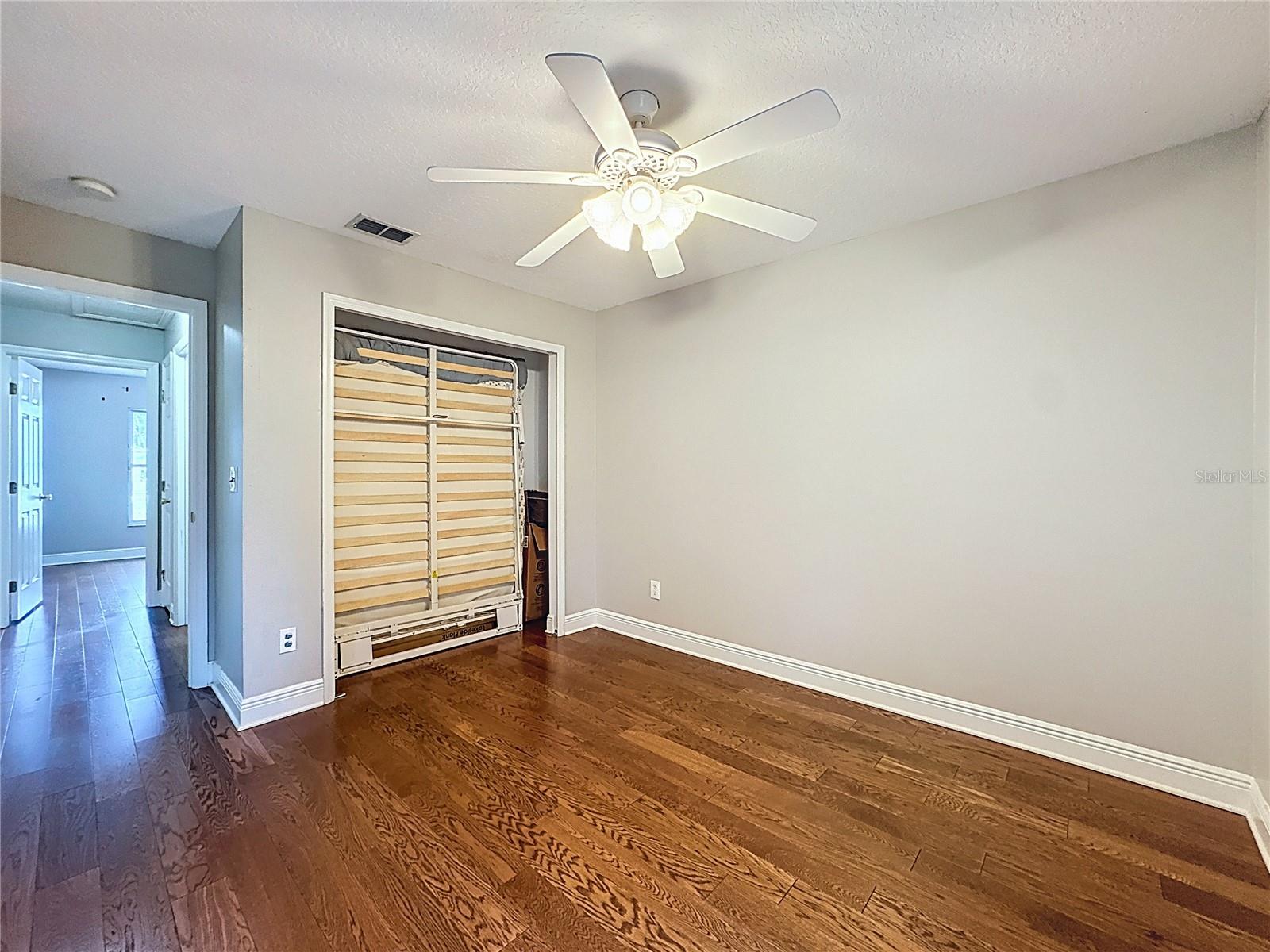 Image 31 of 40 For 917 Marquee Drive