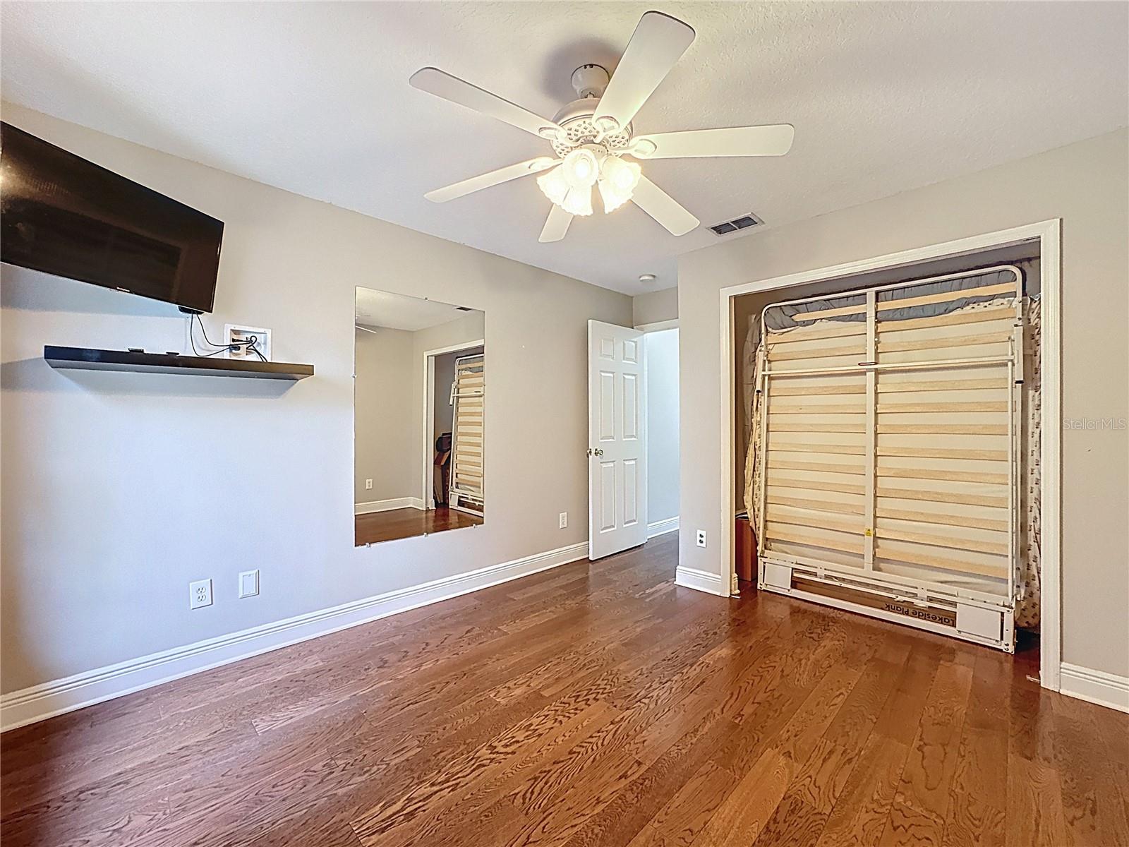 Image 34 of 40 For 917 Marquee Drive