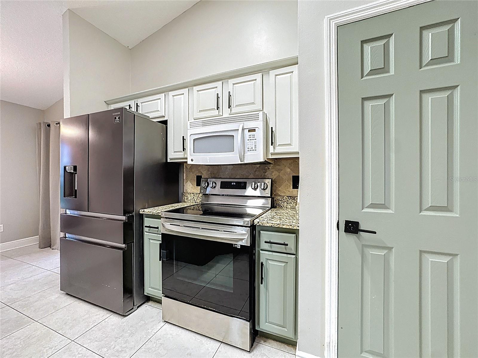 Image 9 of 40 For 917 Marquee Drive