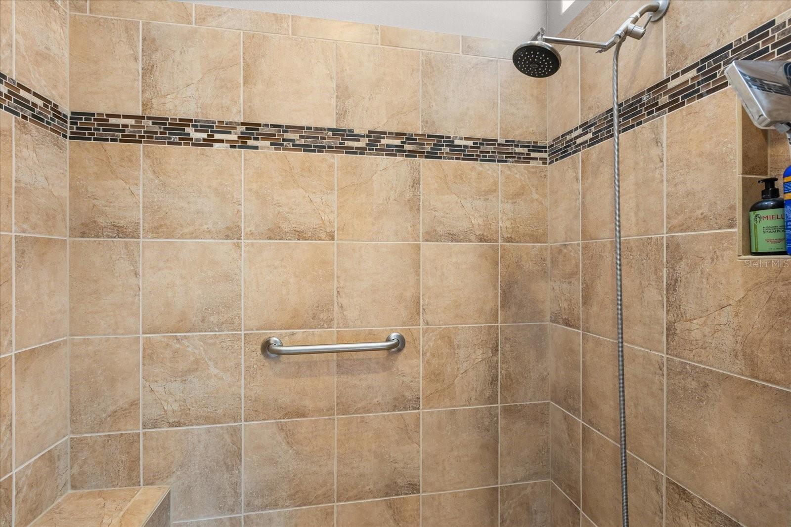 Image 19 of 39 For 2611 Jupiter Way