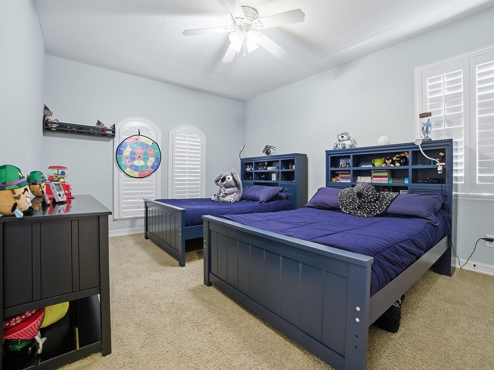 Image 35 of 63 For 3119 Falconhill Drive