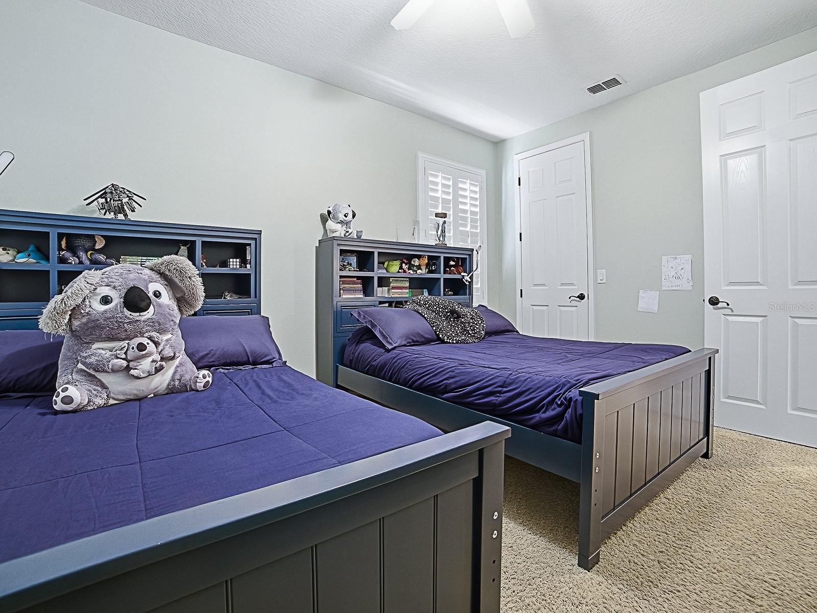 Image 36 of 63 For 3119 Falconhill Drive