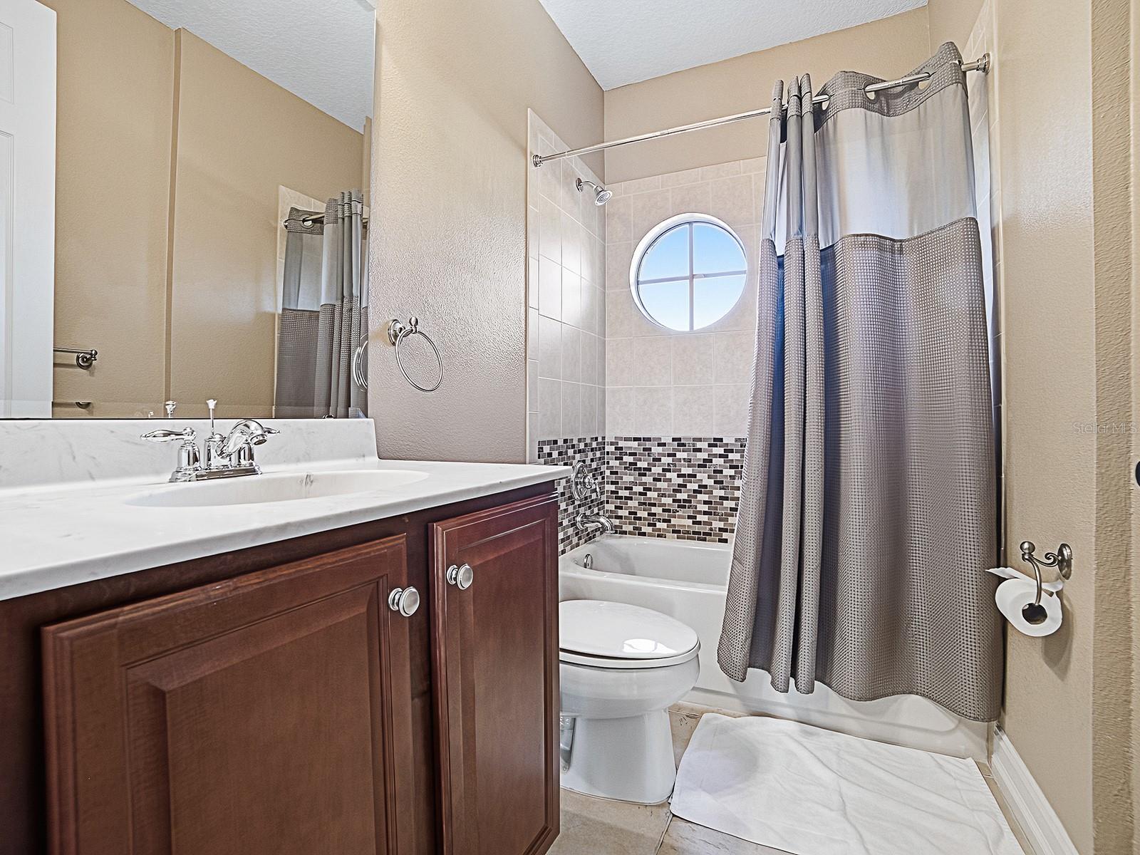 Image 45 of 63 For 3119 Falconhill Drive