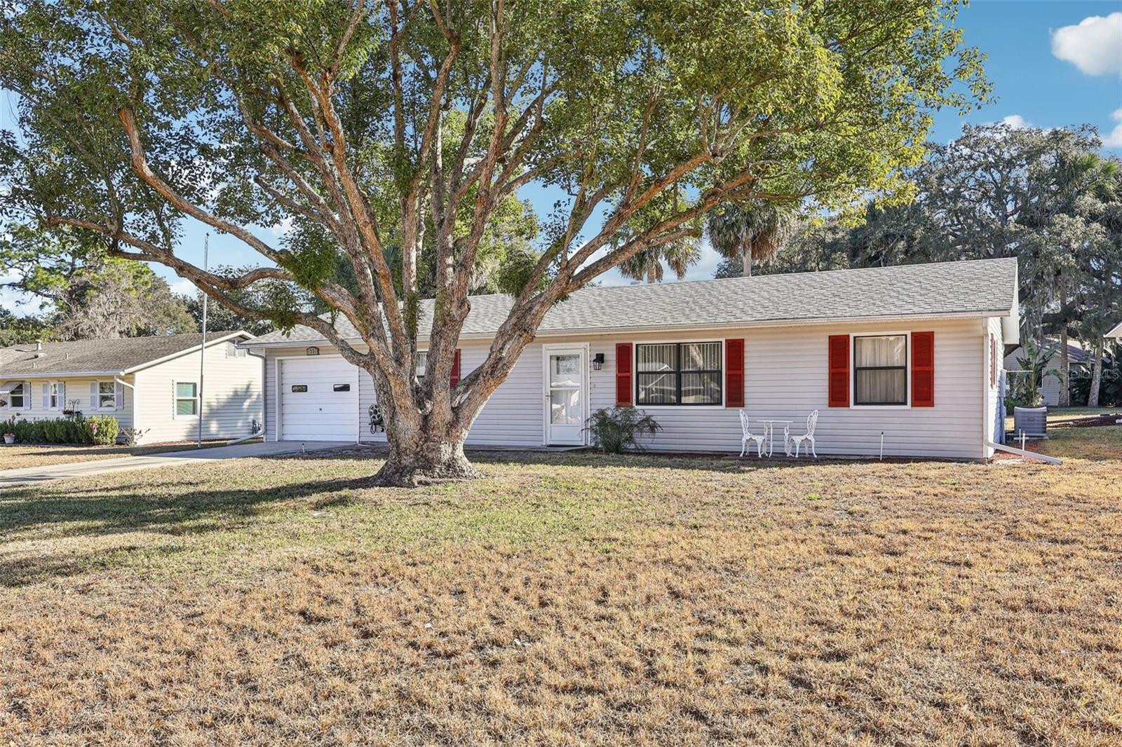 Image 5 of 31 For 55 Aberdeen Circle