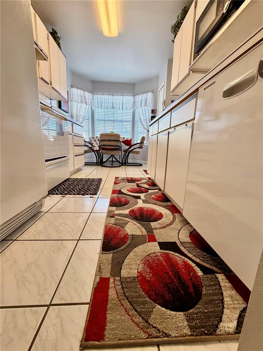 Image 4 of 20 For 11742 Whitewing Court