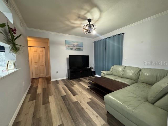 Listing photo id 0 for 5612 Pinnacle Heights Cir  108