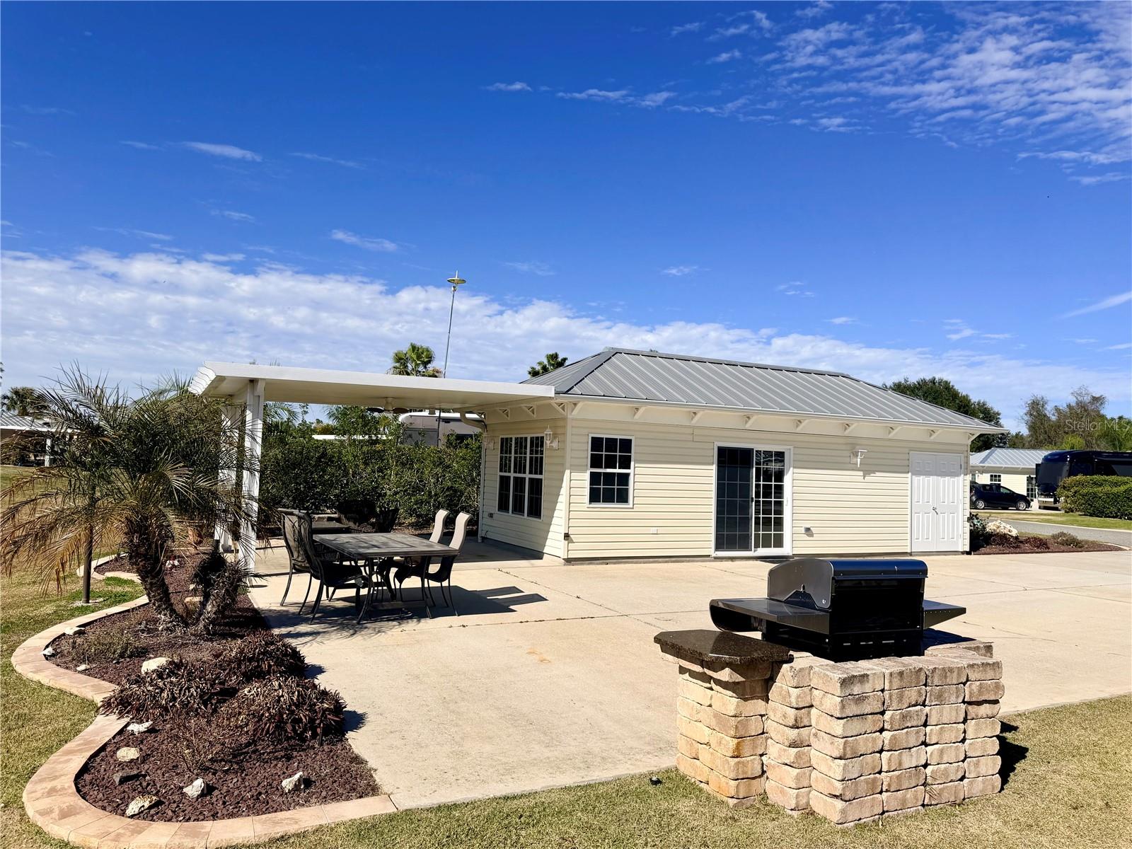 Image 5 of 42 For 9404 49th Terrace