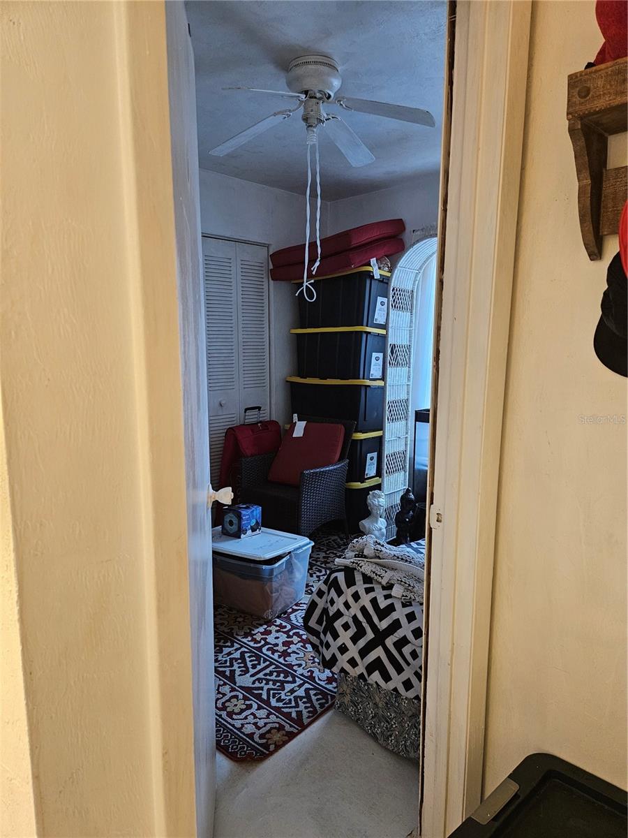 Image 10 of 30 For 14118 45th Court