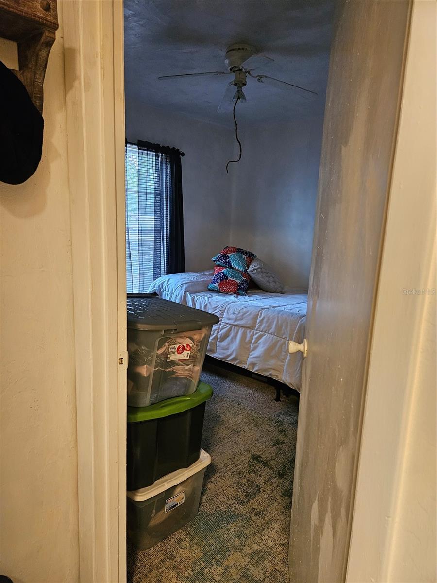 Image 11 of 30 For 14118 45th Court