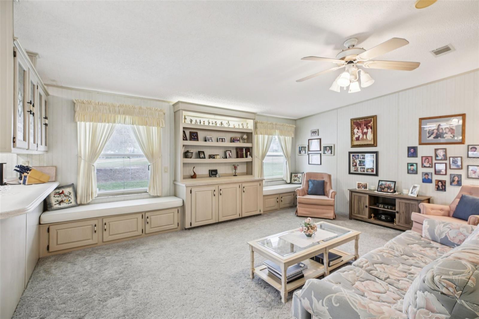 Image 10 of 86 For 25726 Oak Alley