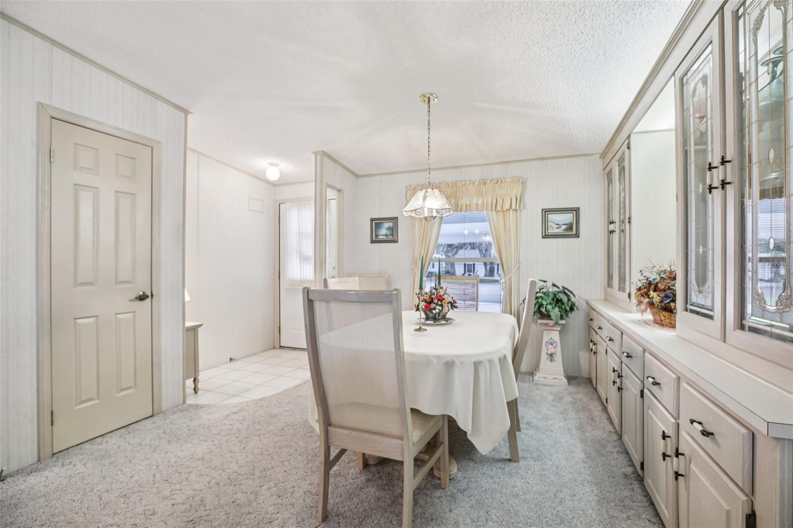 Image 14 of 86 For 25726 Oak Alley