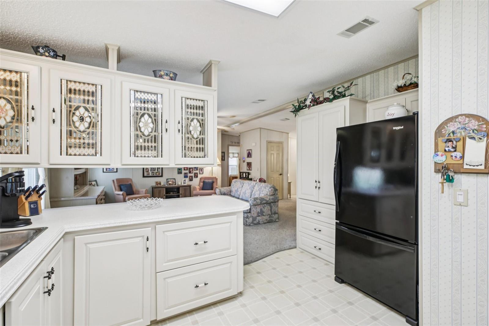 Image 20 of 86 For 25726 Oak Alley