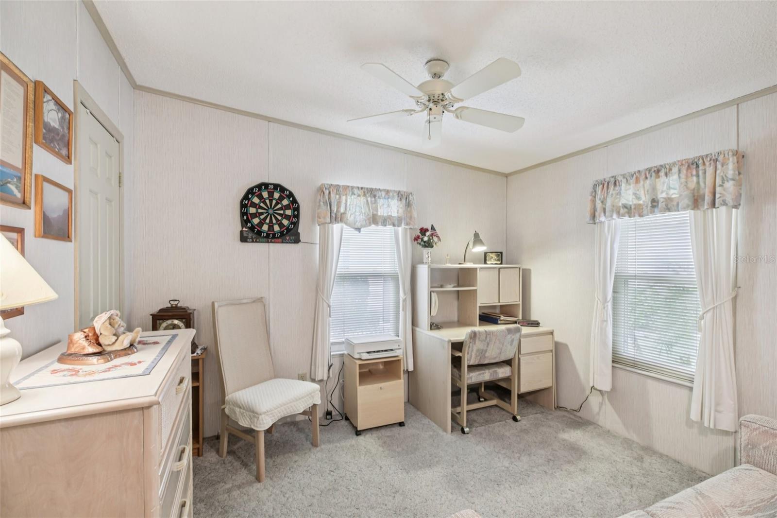 Image 37 of 86 For 25726 Oak Alley