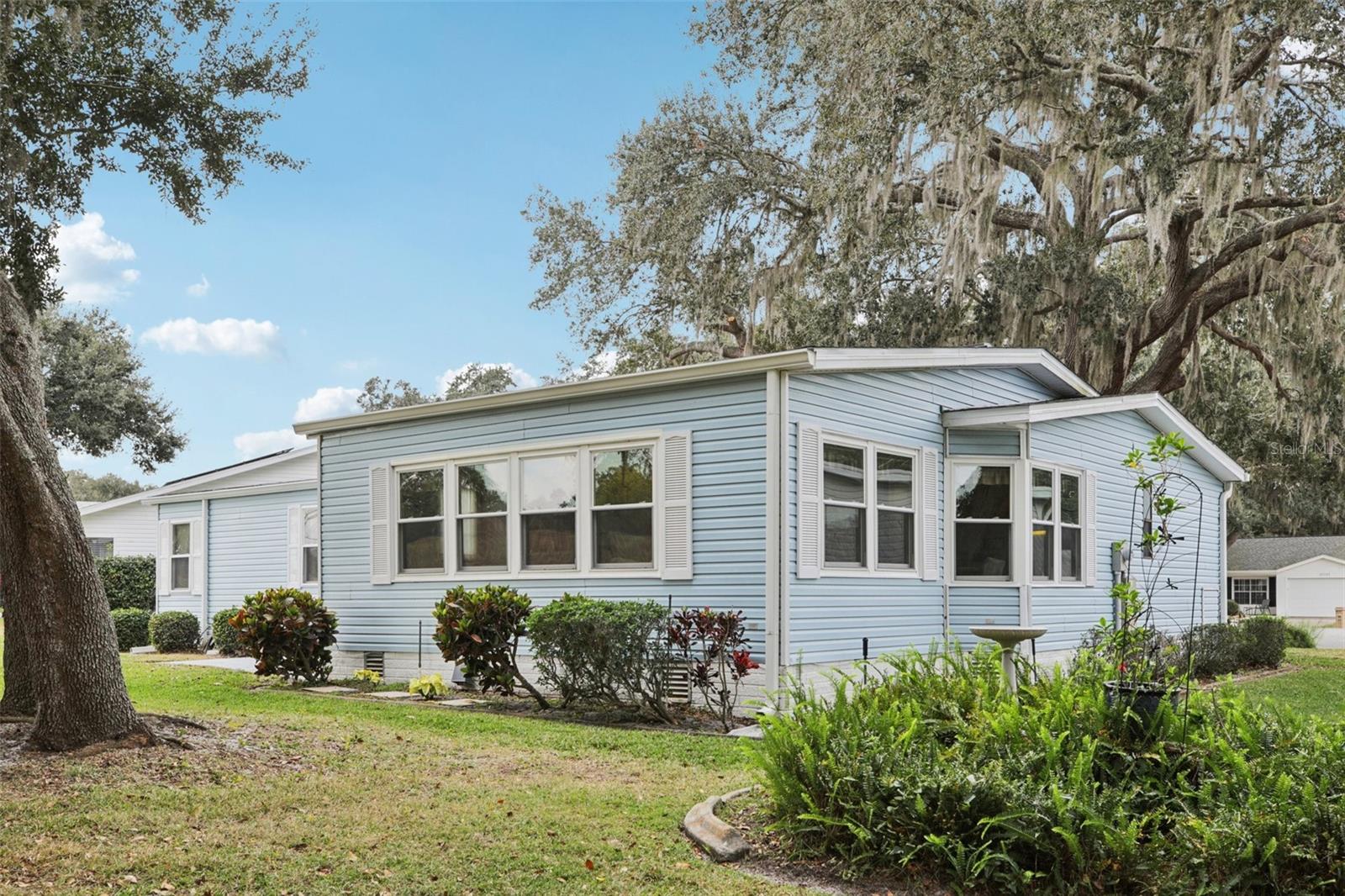 Image 52 of 86 For 25726 Oak Alley