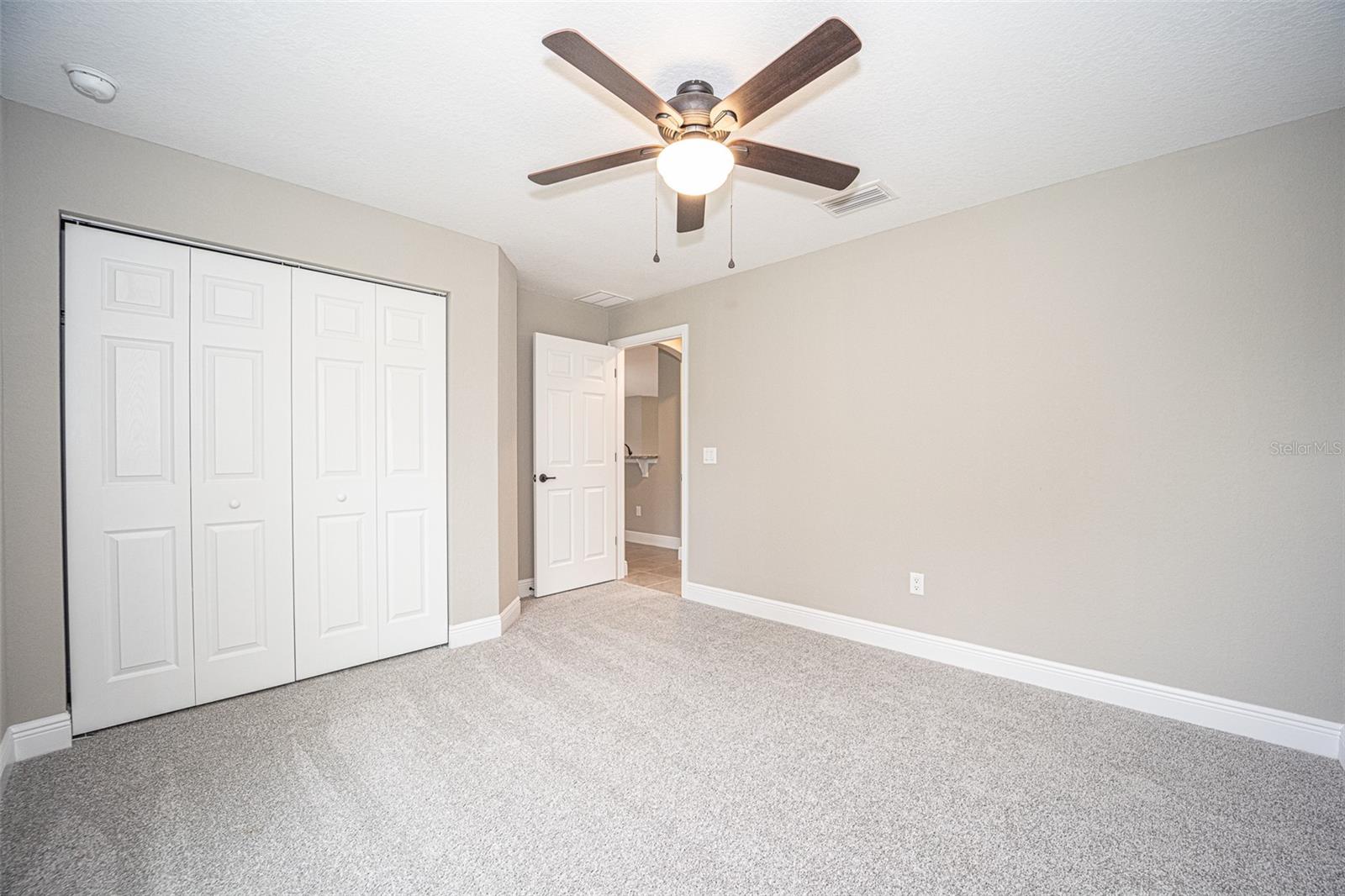 Image 12 of 24 For 9241 155th Place