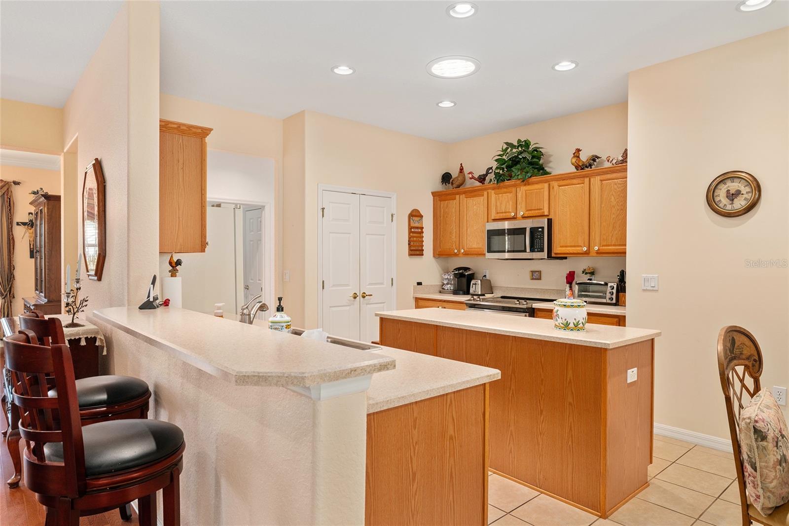 Image 18 of 75 For 9153 137th Street Road