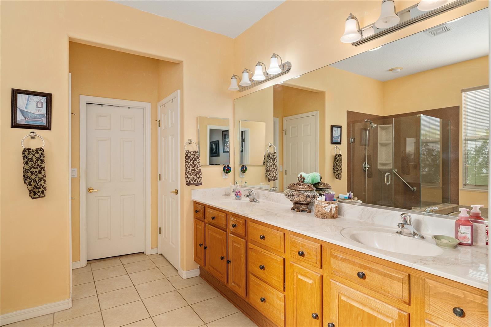 Image 28 of 75 For 9153 137th Street Road