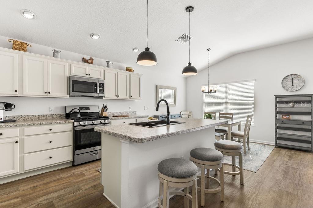 Image 29 of 50 For 2938 Chimborazo Way