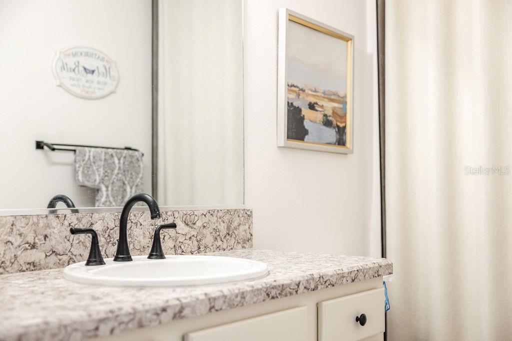Image 39 of 50 For 2938 Chimborazo Way