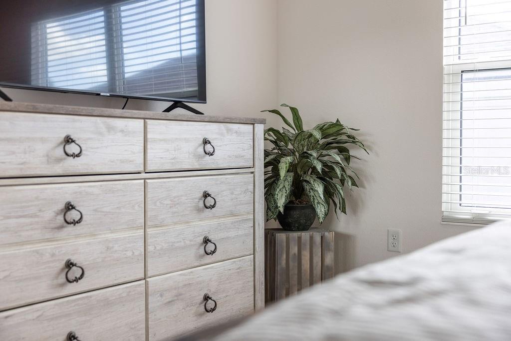 Image 42 of 50 For 2938 Chimborazo Way