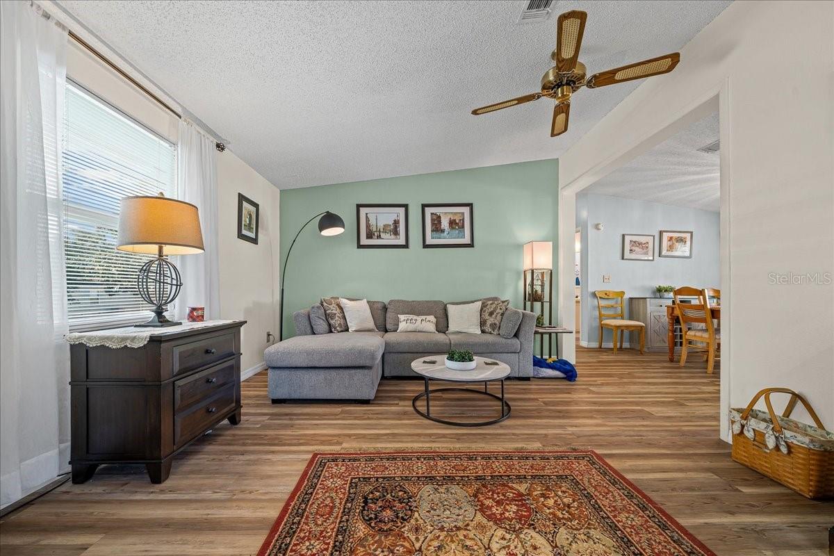 Image 10 of 39 For 1616 Myrtle Beach Drive