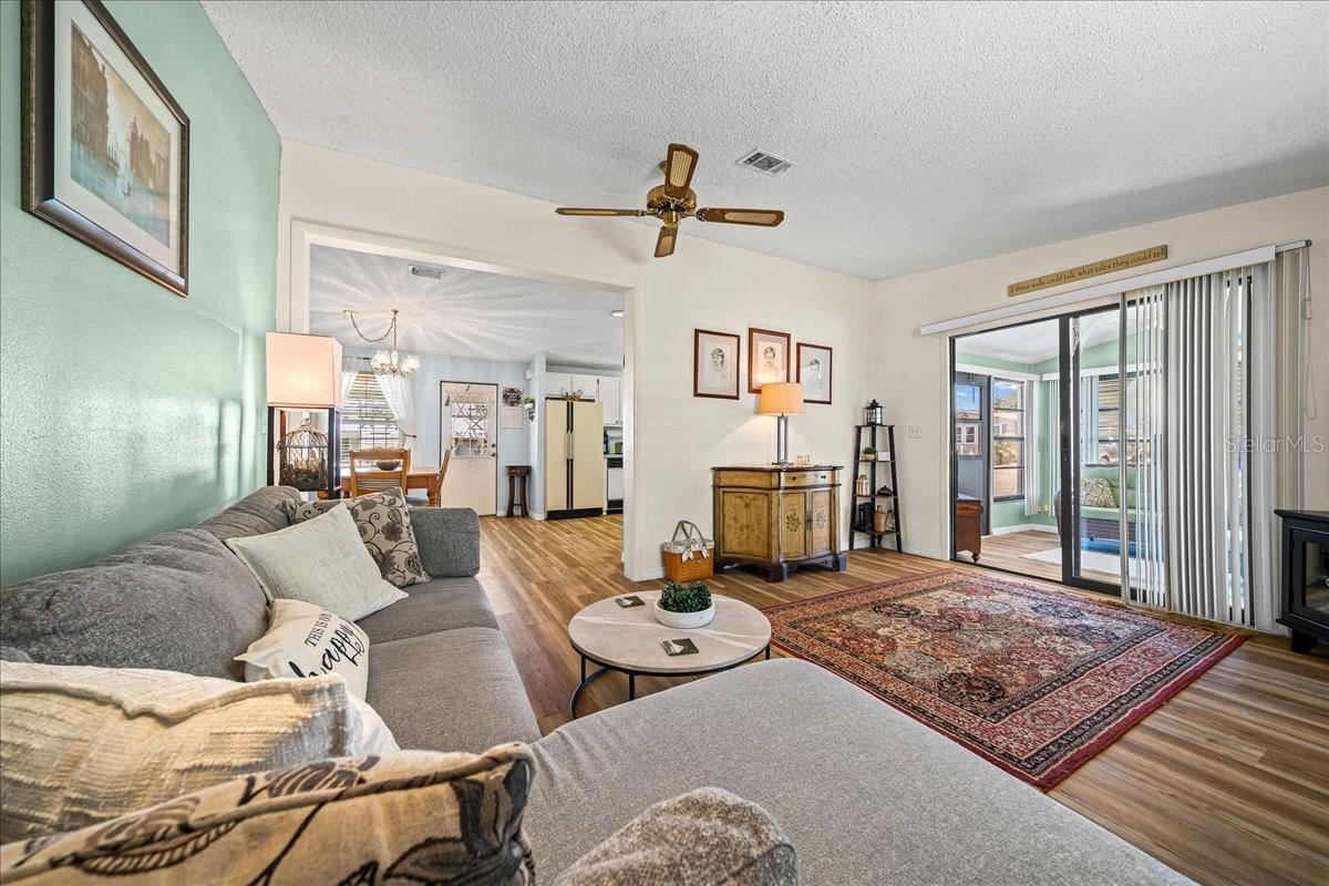 Image 12 of 39 For 1616 Myrtle Beach Drive