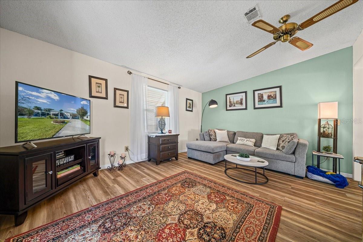 Image 9 of 39 For 1616 Myrtle Beach Drive