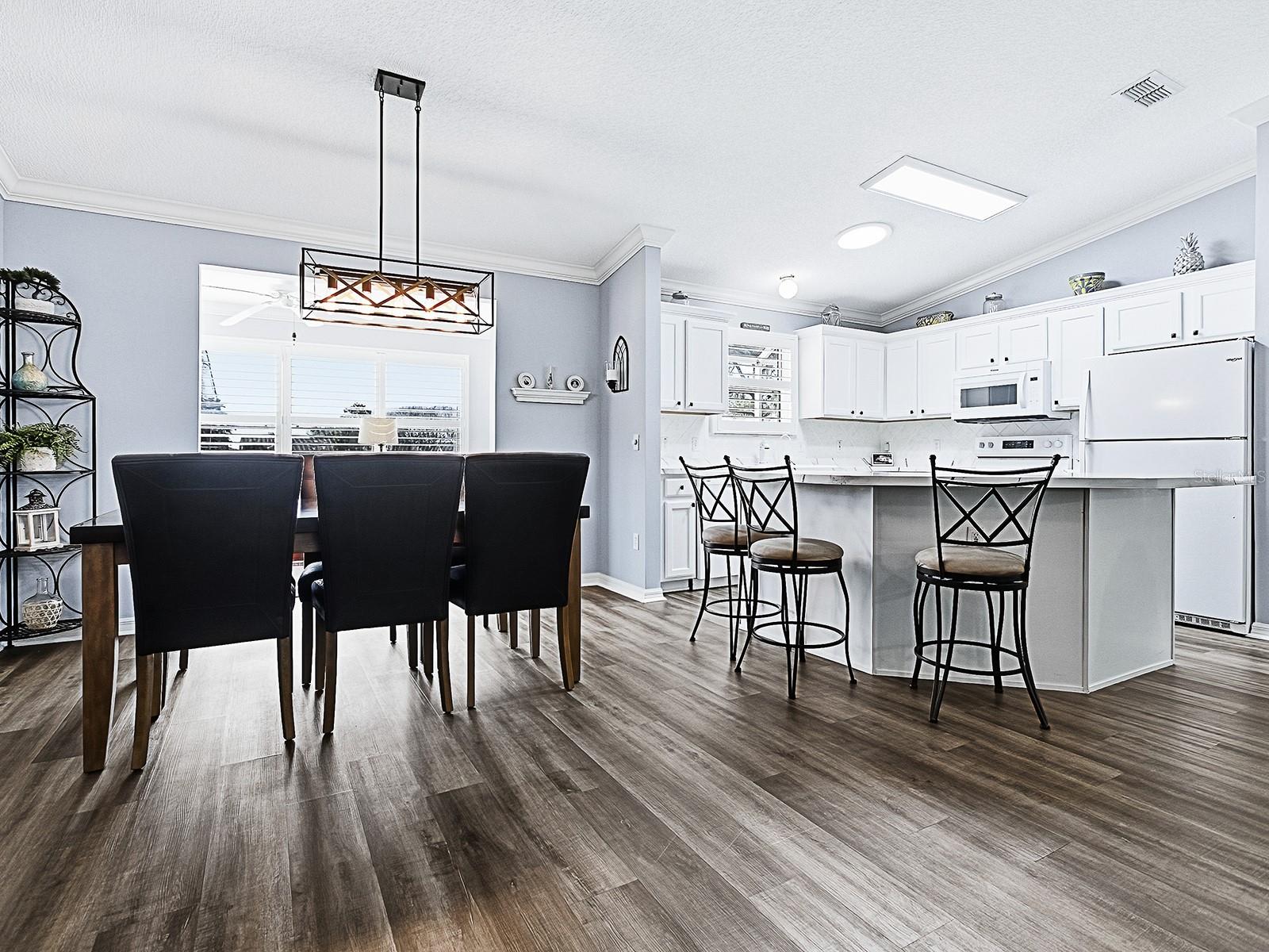 Image 10 of 43 For 676 Camino Del Rey Drive