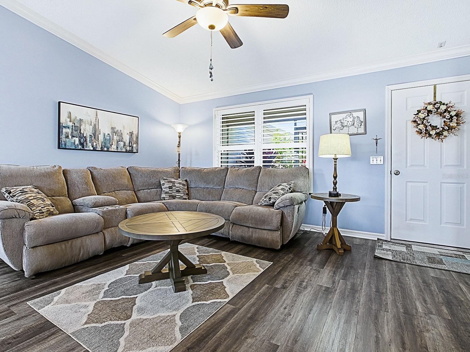 Image 6 of 43 For 676 Camino Del Rey Drive