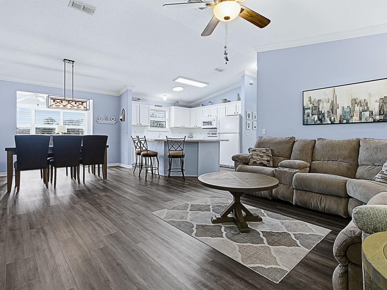 Image 8 of 43 For 676 Camino Del Rey Drive